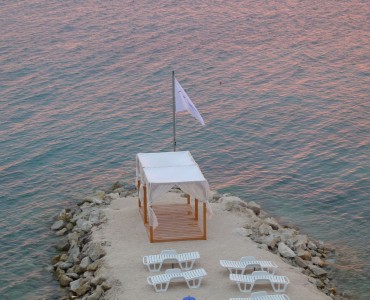 Strand